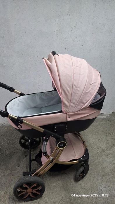 Бебешка количка Moni