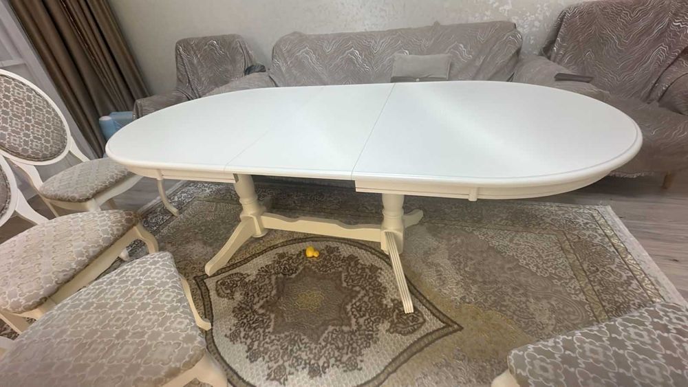 Продам стол в отличном состоянии