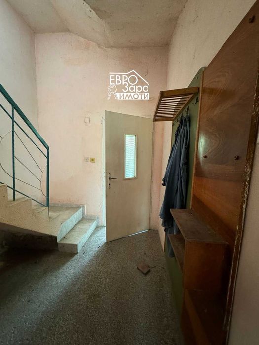 Продава се Къща в с. Преславен, Област Стара Загора - 140 кв.м за 465 €/кв.м - Снимка #4