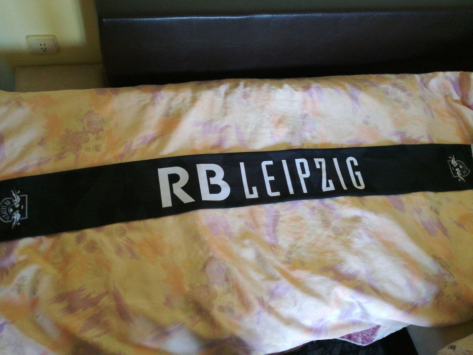 Фенски футболен шал