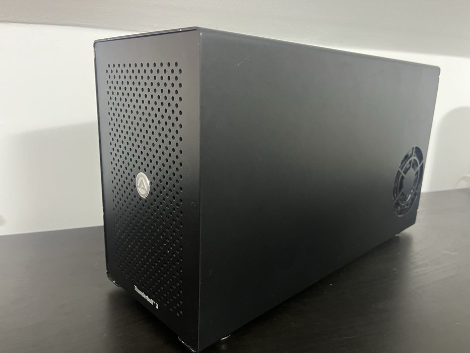 Placa video externa egpu Akitio Node RTX4060 Asus