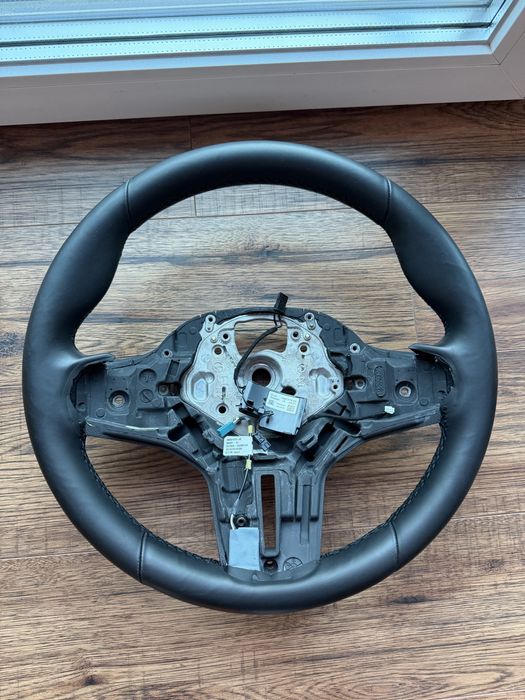 Volan BMW M seria G cu modul compatibil