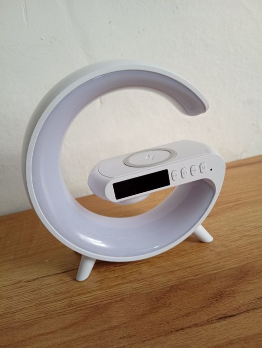 Vând mini lampă cu încărcare wireless