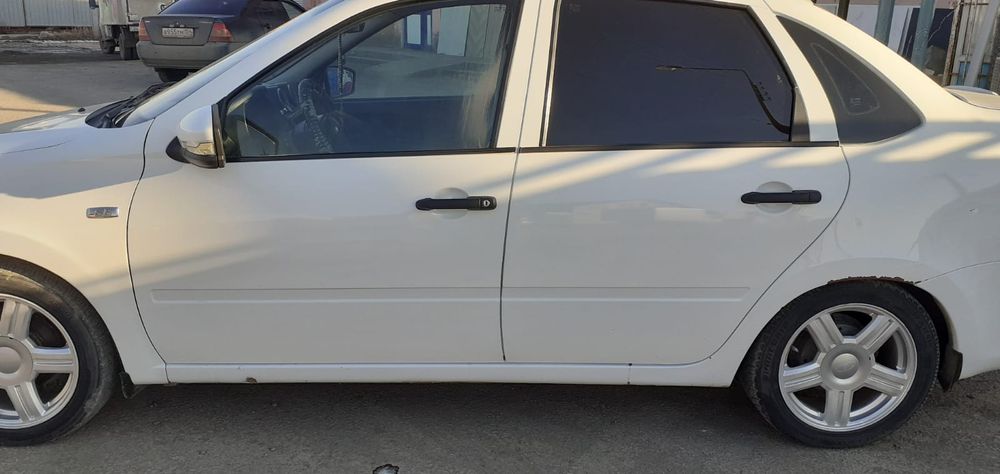 Продается Автомобиль  Лада