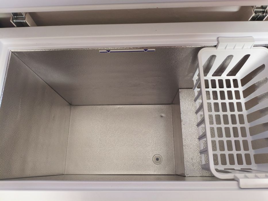 Морозильная камера "Бирюса 210 KX"