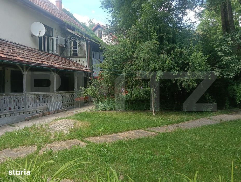 Casa de vanzare, 460 mp, 17 camere, zona Buzias