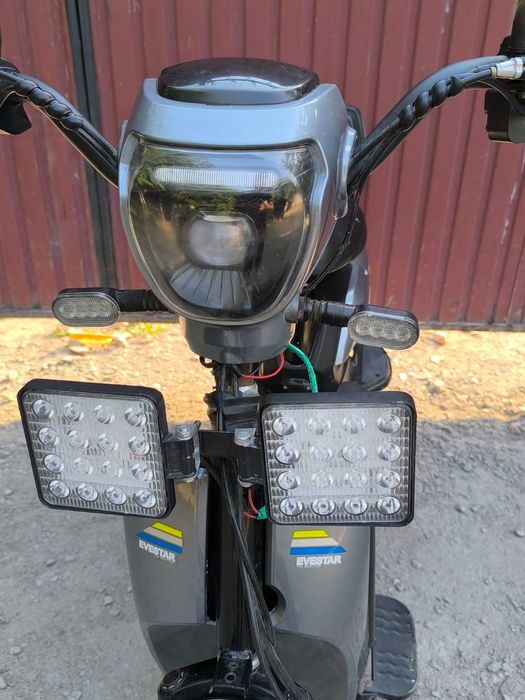 Электроскутер evestar 8