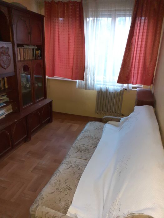 Apart. 4 cam. Splaiul Crișanei