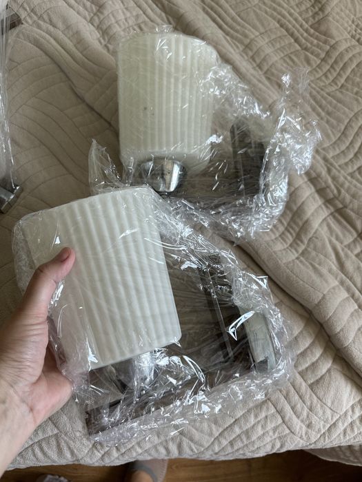 Продам люстру и бра