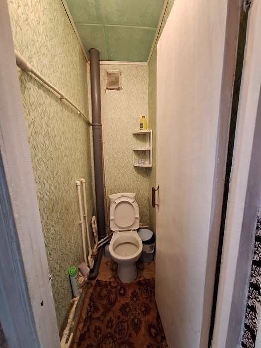 Сдам 2 комнатную квартиру район ВВИ.