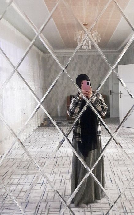 Ko'ylag va ustidagi ham sotiladi