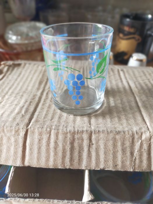 Продам рюмки бу 15 шт