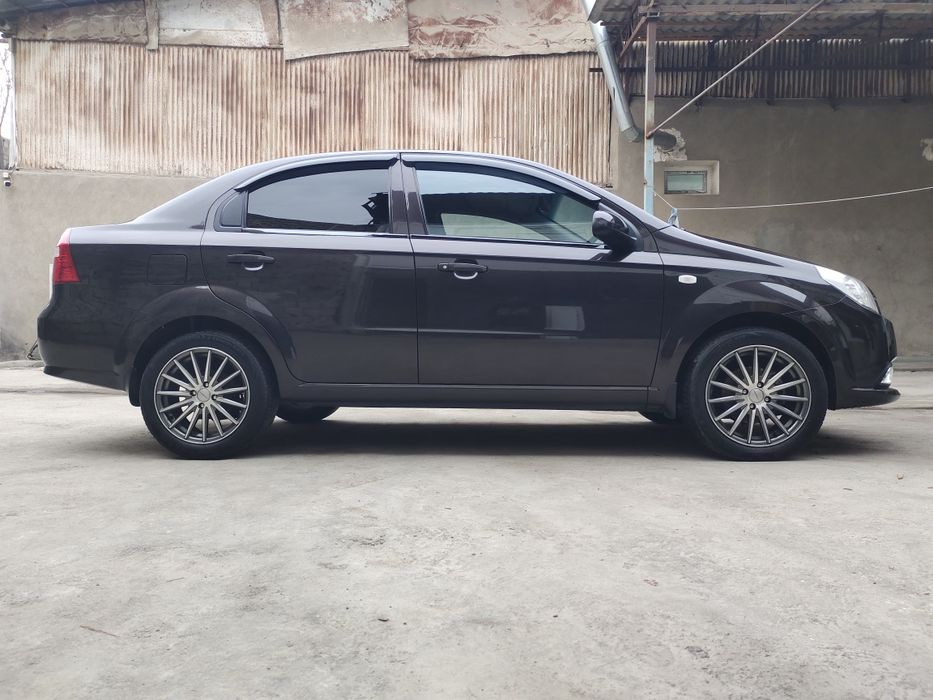 Продам Nexia 3 в рассрочку ( выкуп )