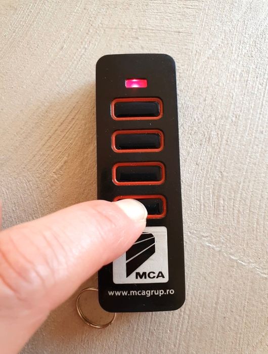 Telecomanda originala Sommer MCA Pearl 4 canale