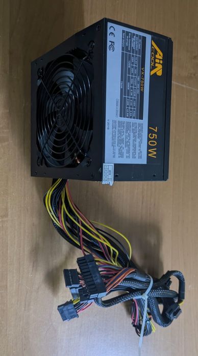Продам блок питания 750 watt