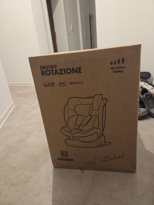 Scaun auto pentru copii fete