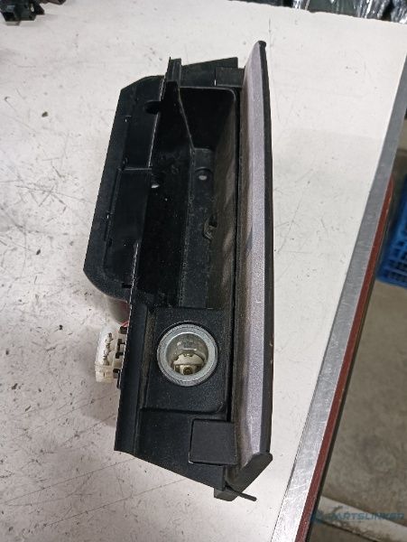 Scrumiera BMW 7 V (F01, F02, F03, F04) [ 2008 - 2015 ] OEM 9119317