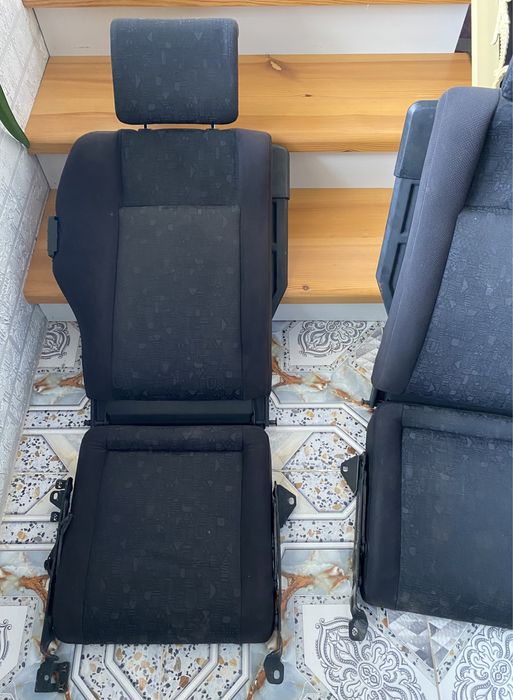 Запчасти на Опель Зафира а