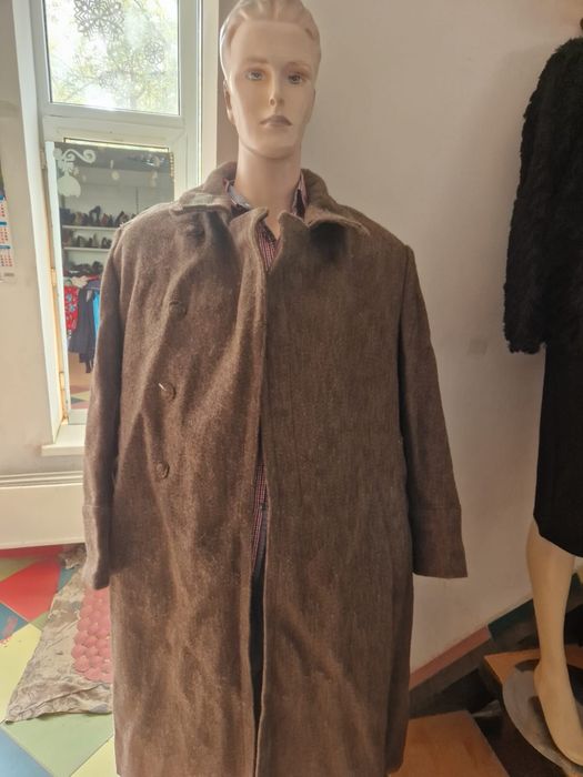 Продаются бушлаты и шинели