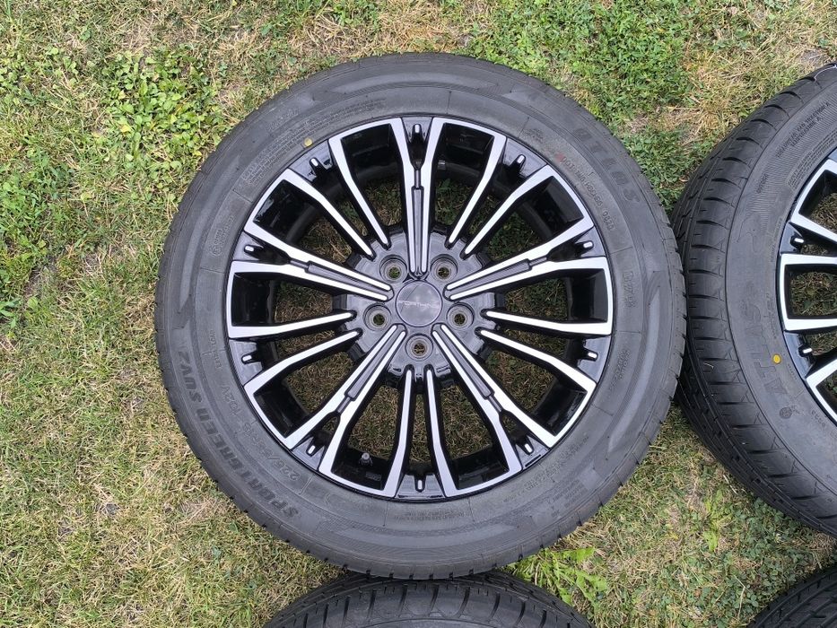 18 цола джанти с гуми за DongFeng Forthing U-Tour V9 / Toyota