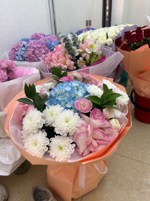 Цветы букеты свежие
