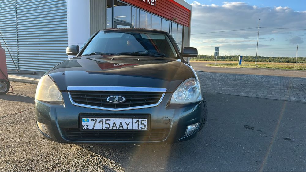 Продам машину приору