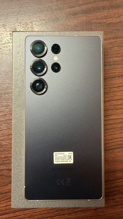 Samsung S25 Ultra Titanium Black 256GB +слушалки