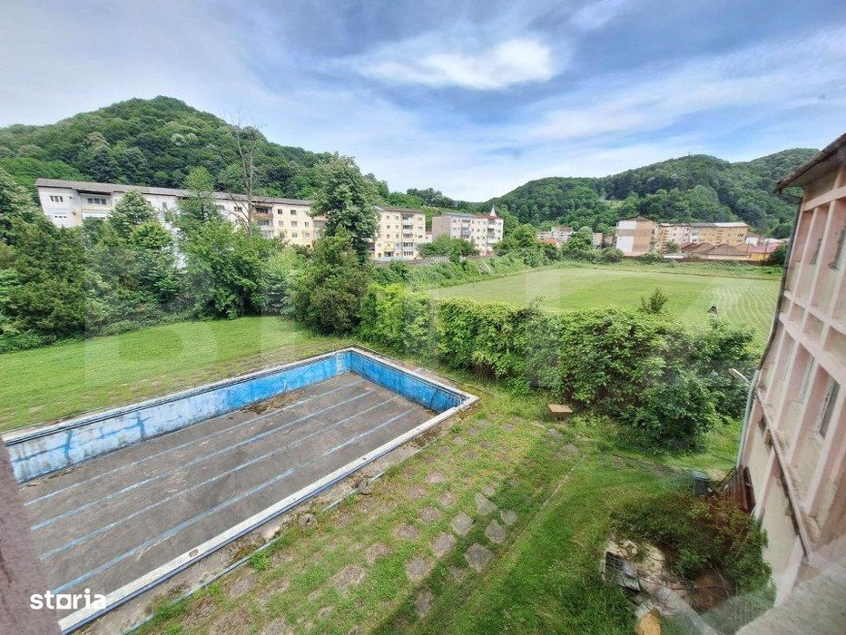Proprietate de cazare, spatii comerciale, Lugoj