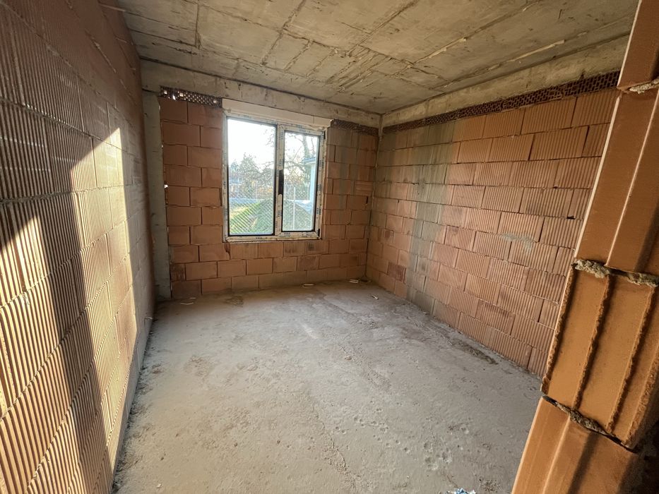 Самостоятелна еднофамилна къща