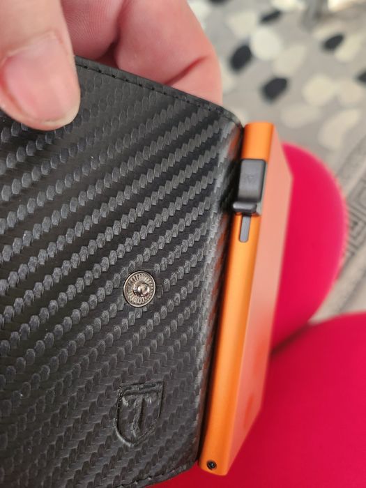 Мъжко кожено портмоне