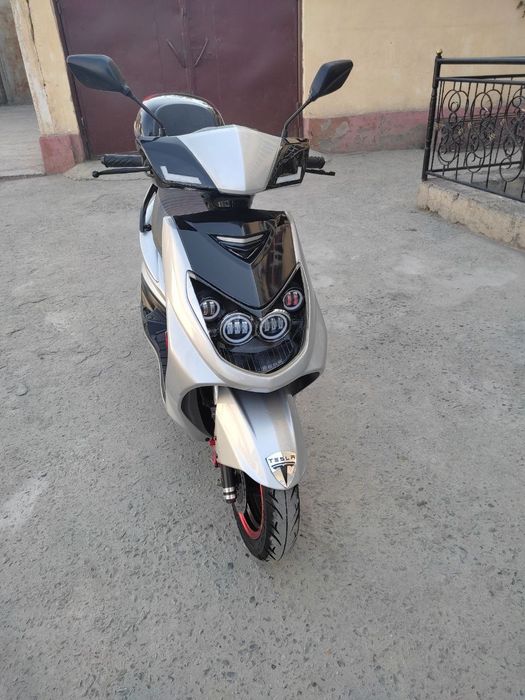 Скутер корейский