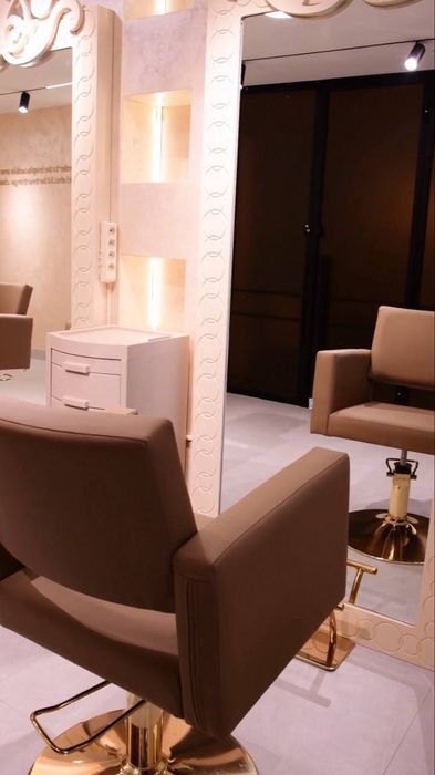 Продается салон красоты с готовым арендатором за 2000$