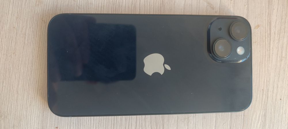 Продам iPhone 14