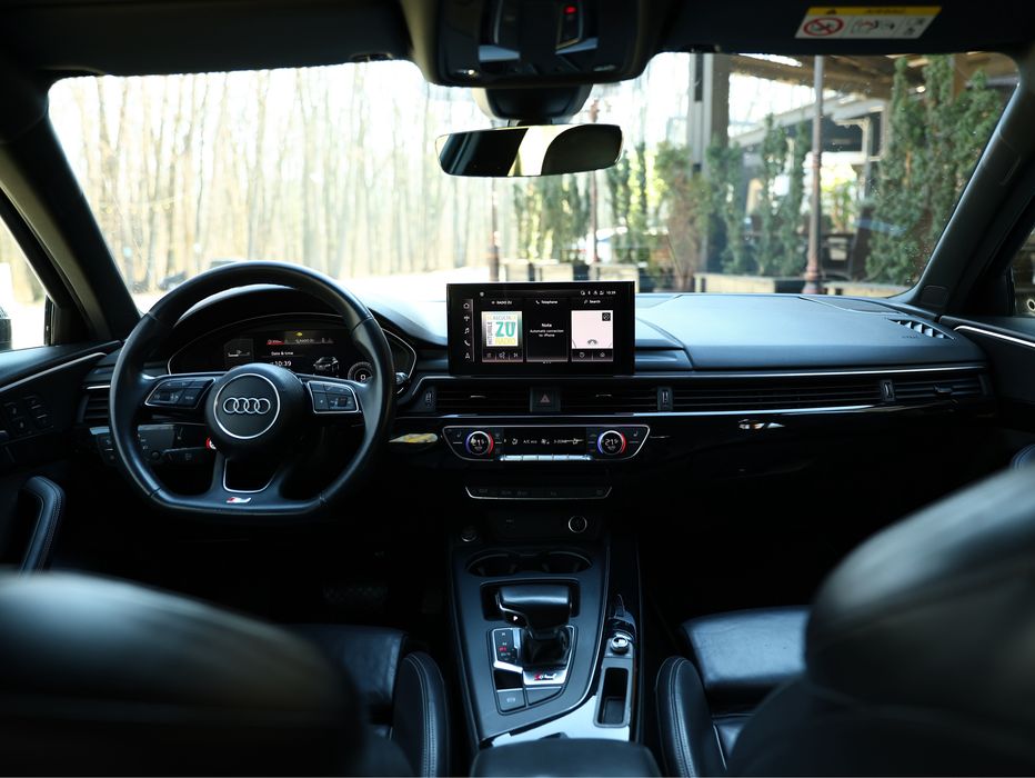 Audi A4 2.0d 35TDI Mild-Hybrid S-Line FULL Virtual Cockpit / Matrix / 2021