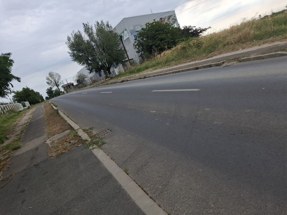 Vând teren intravilan 900. MP.  pe DJ e40 vidra .Ilfov