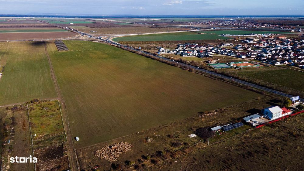 Proprietar vand teren INTRAVILAN, 72290mp, DNE85 cu acces direct la A7
