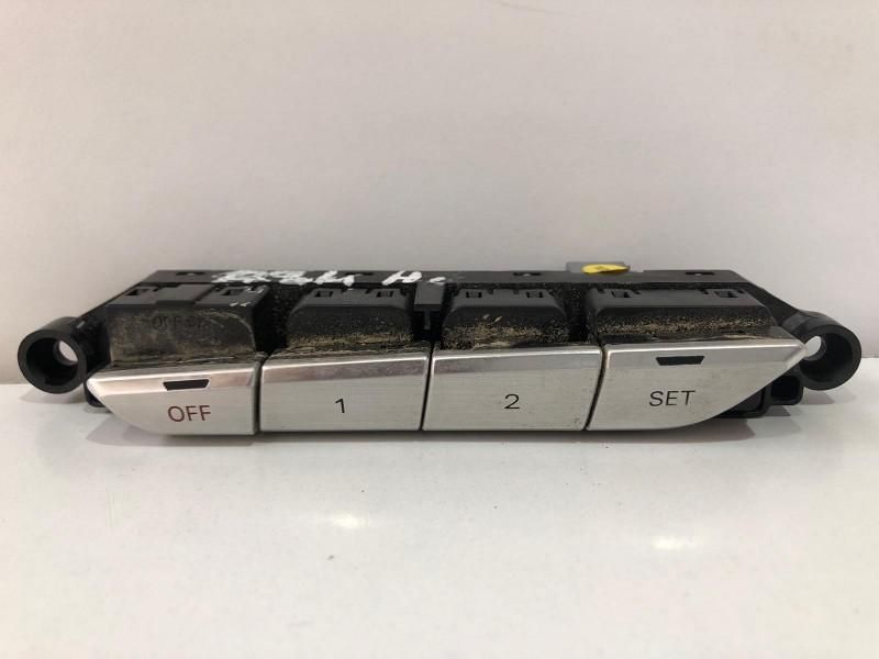 Butoane memorie scaun stanga fata Audi A8 4H D4