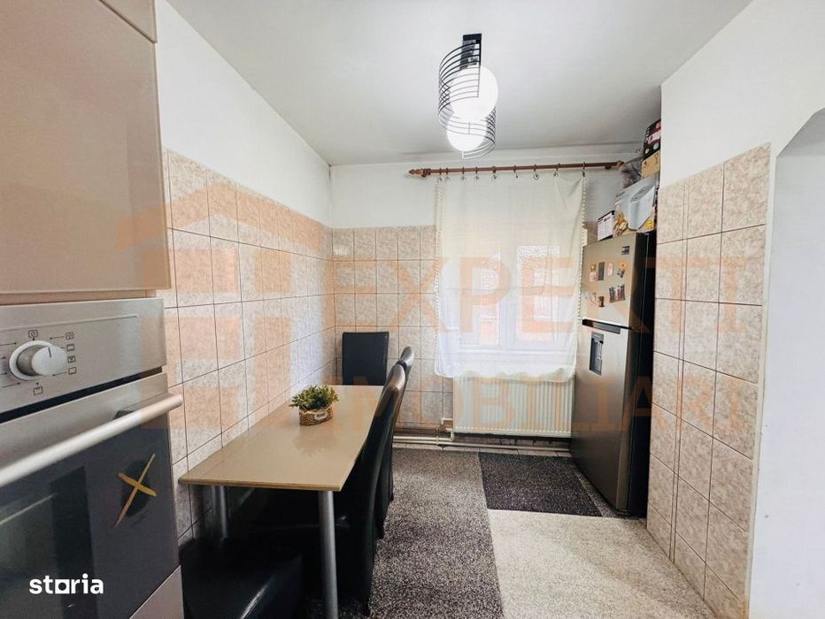 Casa renovata, ideala pentru familie – zona Bratianu