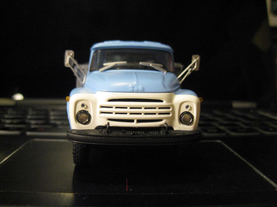 Мащабни модели Русия 1/43, ЗиЛ, КиМ, Maserati