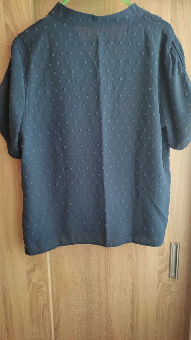 Синя риза с къс ръкав