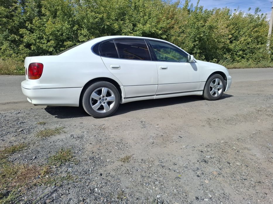 Продам lexus gs300