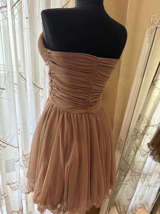 Официална дамска рокля