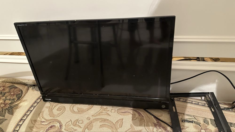 Продается телевизор