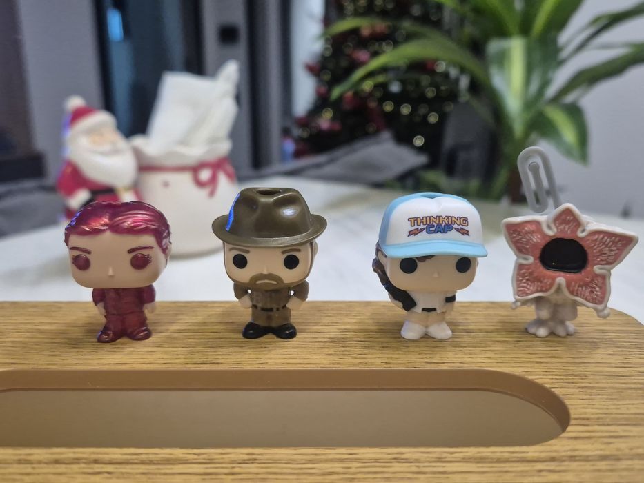 Очень странные дела Обмен