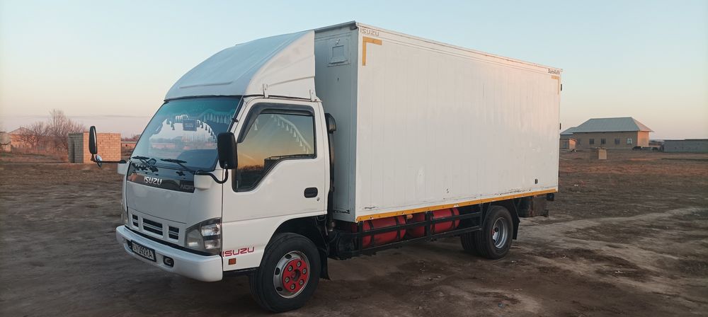 Isuzu sotiladi 5 tonnalik