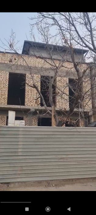 Сдается в аренду здание 4 уровневое коробка,Бадамзар,2 линия от дороги