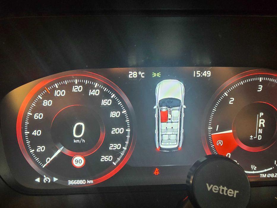 Volvo XC90 mașina personală întreținută la zi