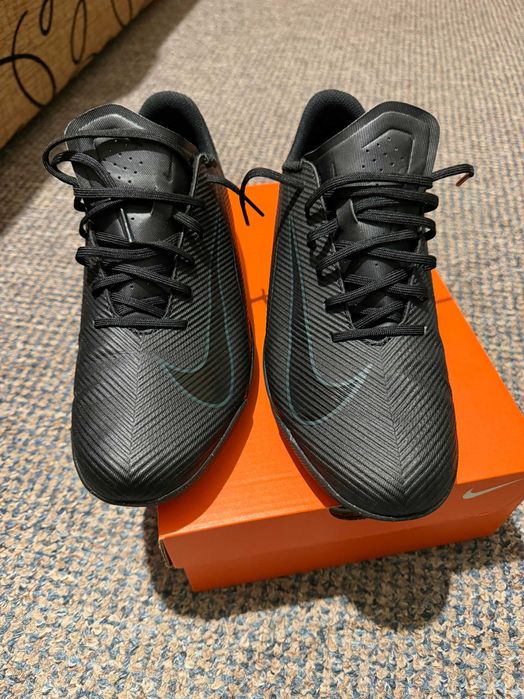 adidasi de fotbal sintetic nike