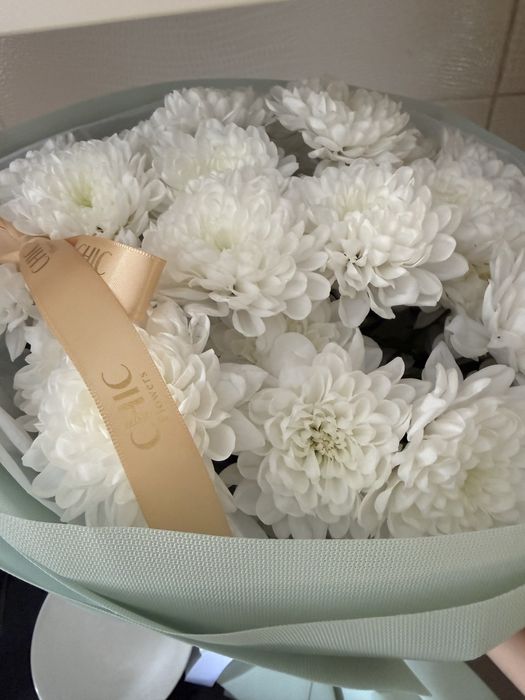 Срочно продаем цветы новые!!!