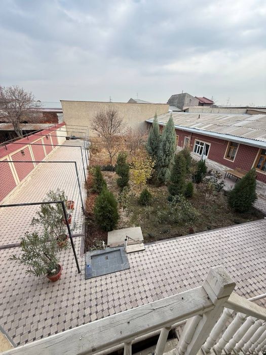 Продаеться дом по цене земли срочно 8.18 соток 5 комнат 2 сан узла